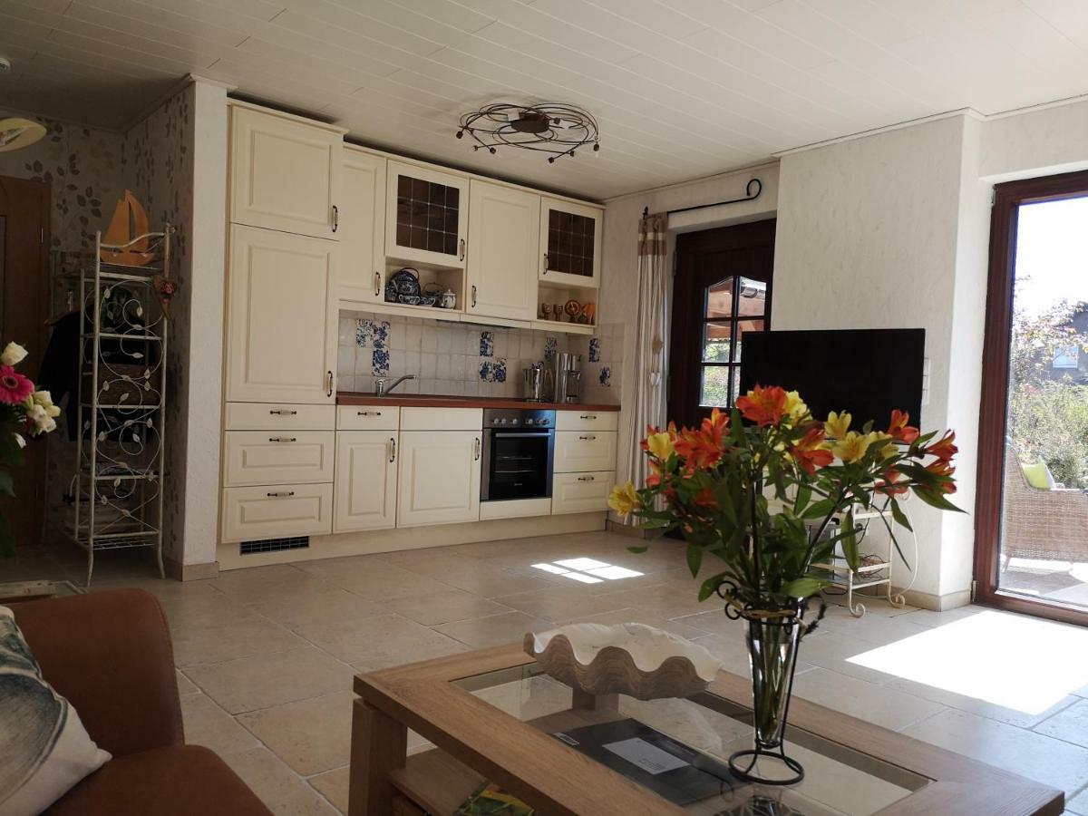 Ferienwohnung Libelle Burhave Exterior foto